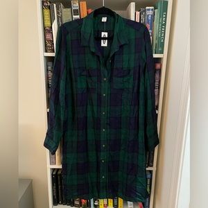 Navy and green button down plaid dress, Old Navy, tags on, size large